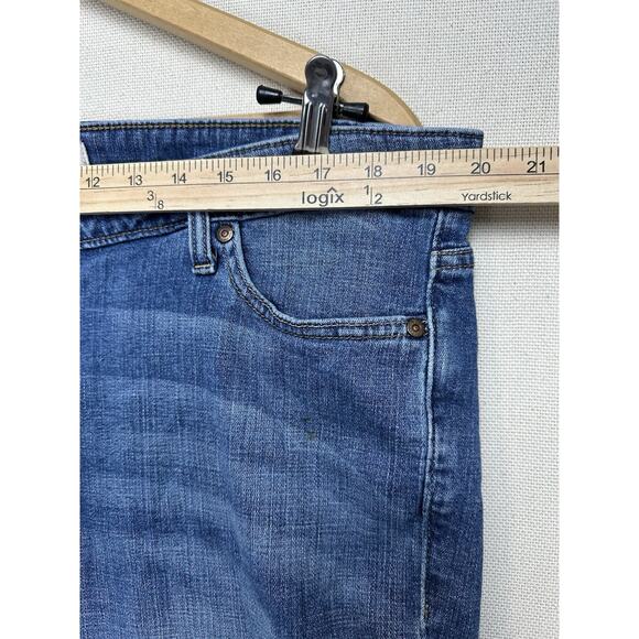 Levi’s Womens 590 Bootcut Medium Blue Denim Jeans Plus Size 18W Flap Pockets - Picture 7 of 16